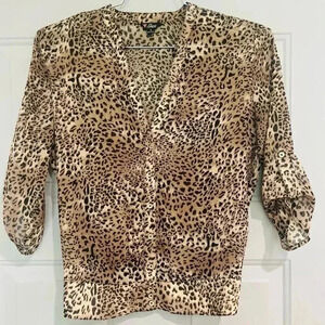 Guess brand too size small